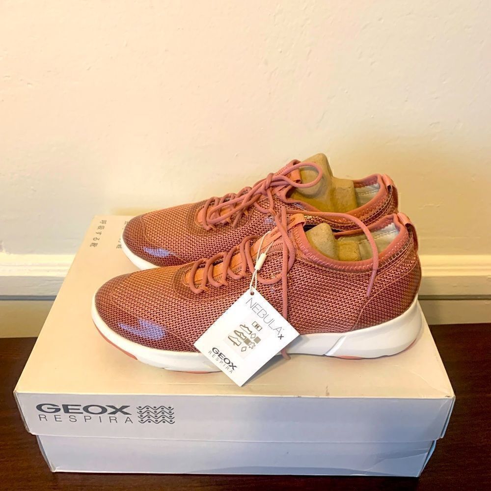Geox Women’s nebula lightweight breathable mesh sneaker size 6 new
